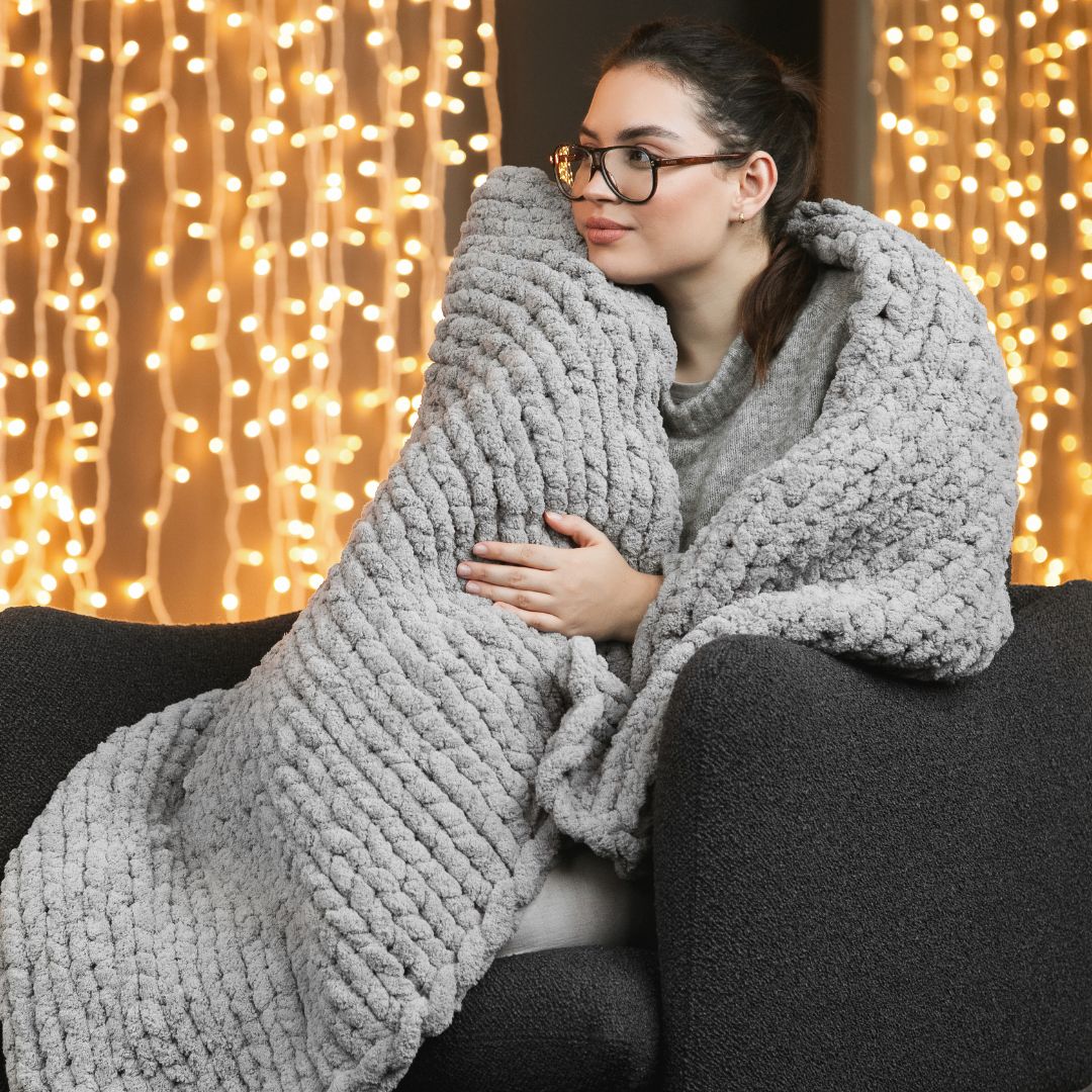 Handgestrickte Chenille Kuscheldecke - komforshoptkissen.com